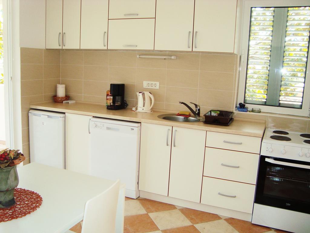 Apartments Rolovina Tivat Room photo