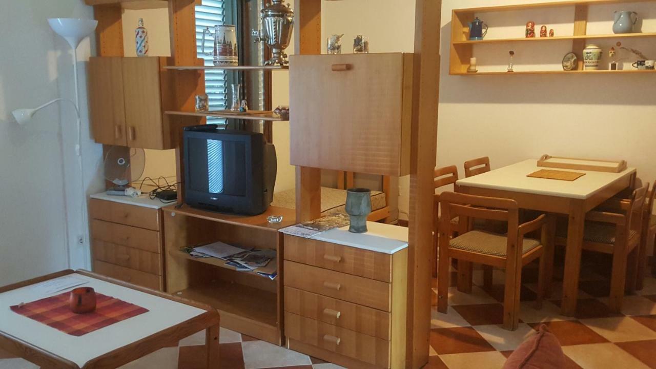 Apartments Rolovina Tivat Room photo